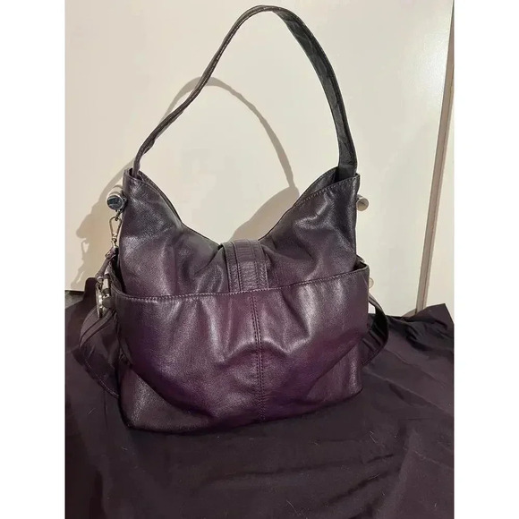 Michael Kors purple hobo shoulder bag with silver hardware - Picture 3 of 7
